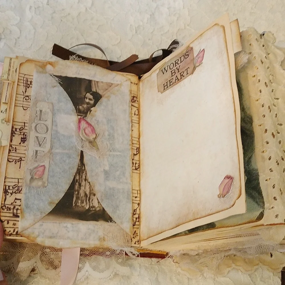 ⚜️ Suite Symphony Vintage Altered Book Junk Journal